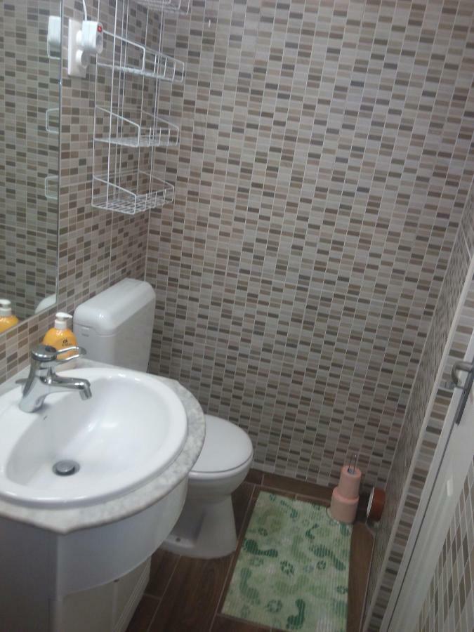 Start Apartmanok Pecs Luaran gambar